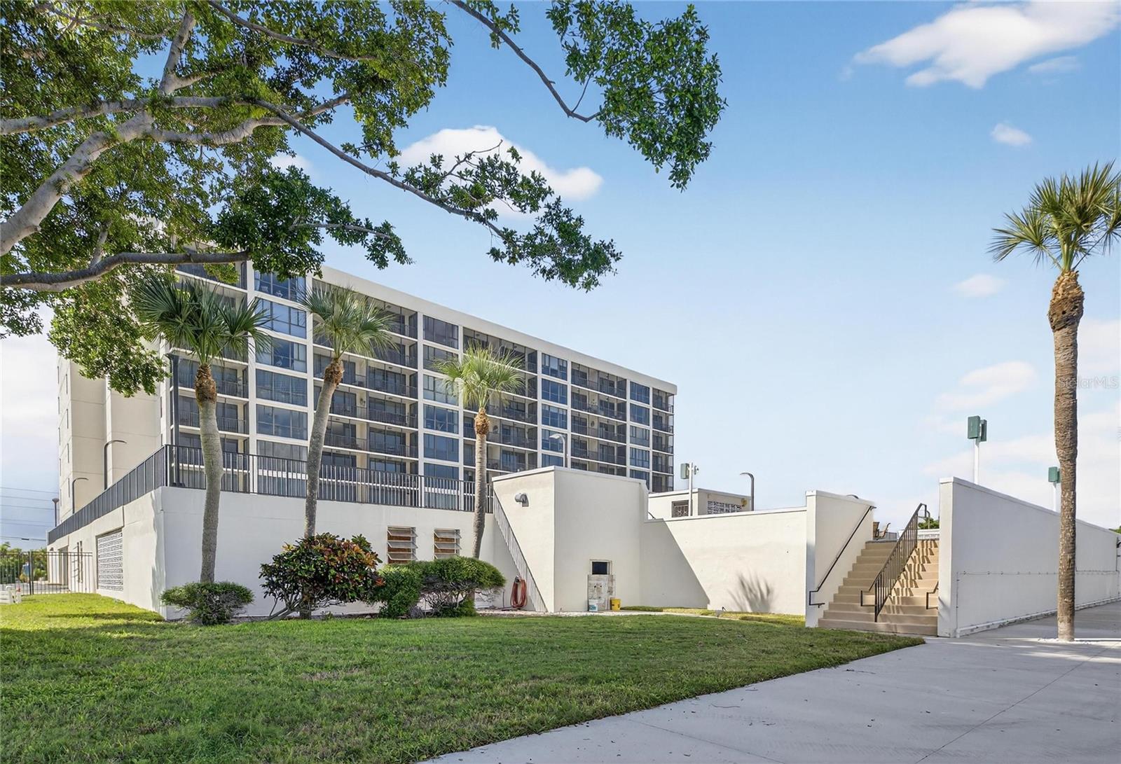 7100 SUNSHINE SKYWAY LN S #503, ST PETERSBURG, FL, 33711