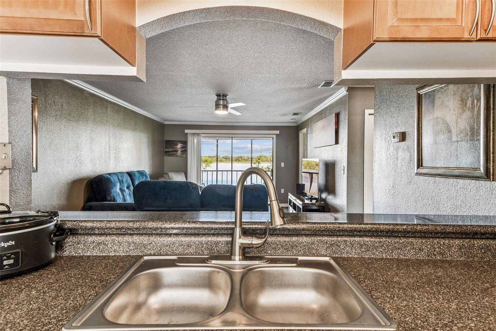 10101 SAILWINDS BLVD S #203, LARGO, FL, 33773