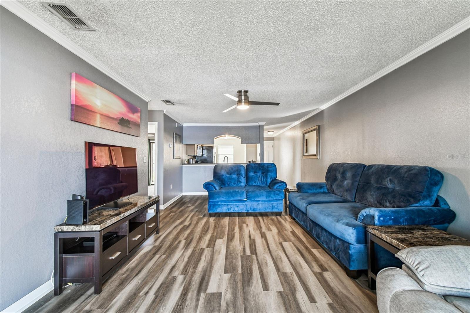 10101 SAILWINDS BLVD S #203, LARGO, FL, 33773