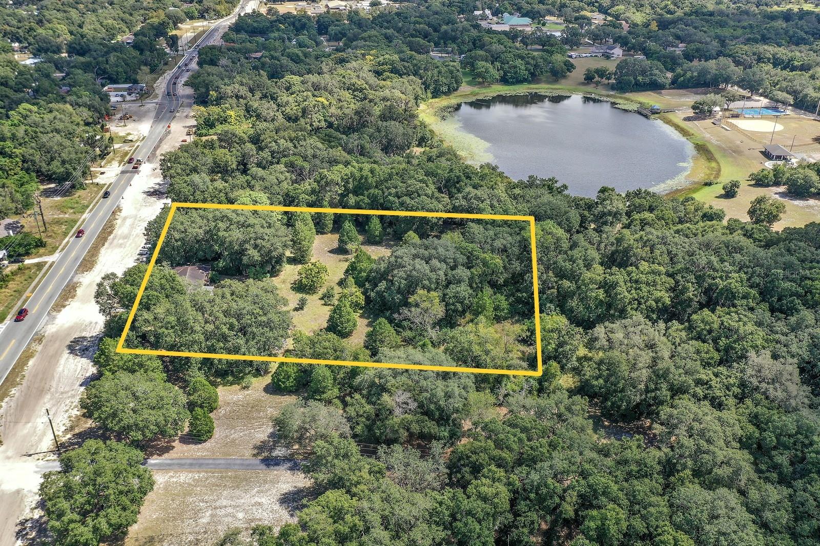 2048 MILLER BLVD, FRUITLAND PARK, FL, 34731