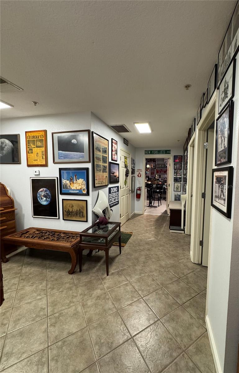 KNIGHTS TRAIL BUS SUITES BLDG B, NOKOMIS, FL, 34275