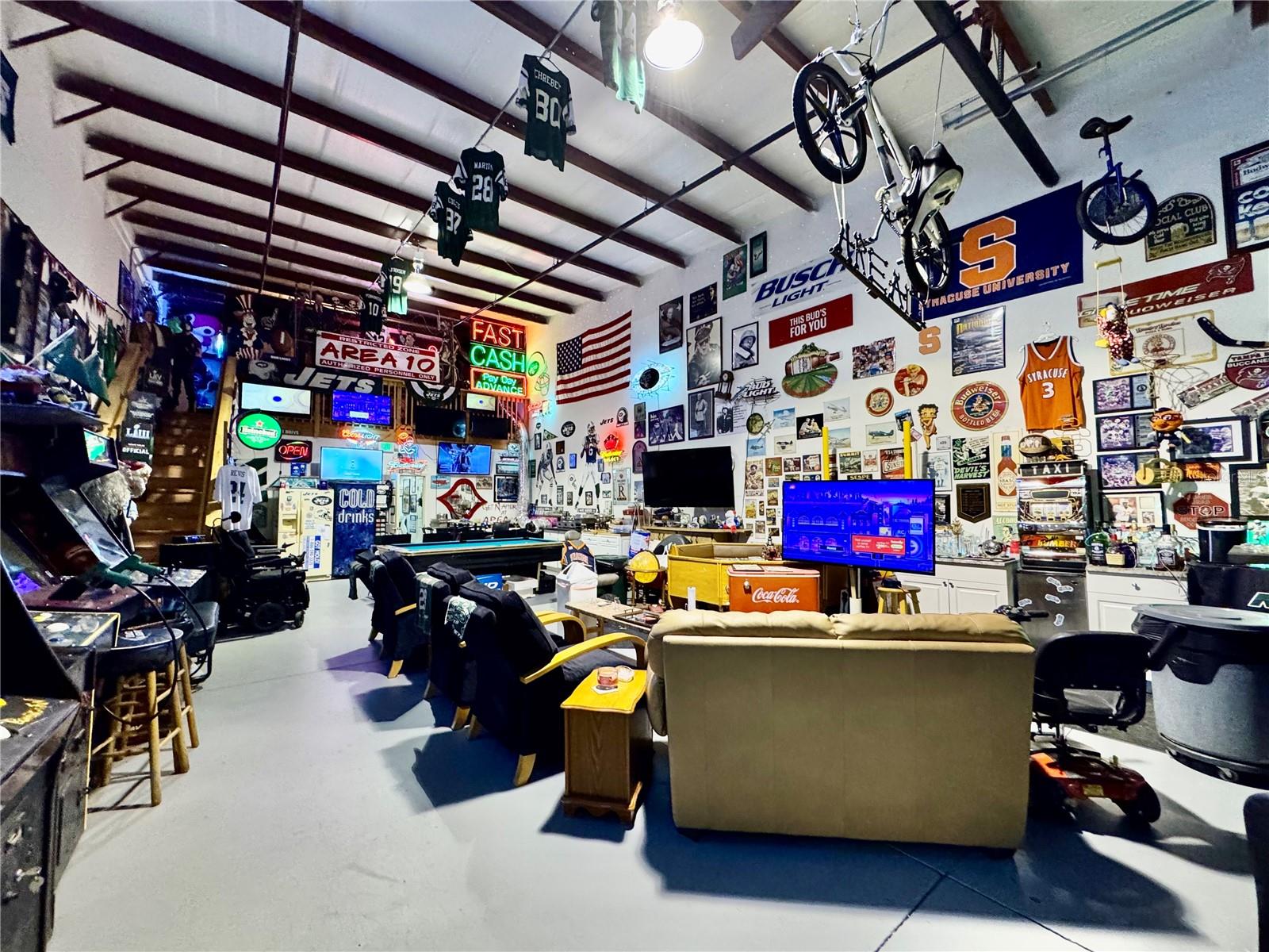 KNIGHTS TRAIL BUS SUITES BLDG B, NOKOMIS, FL, 34275