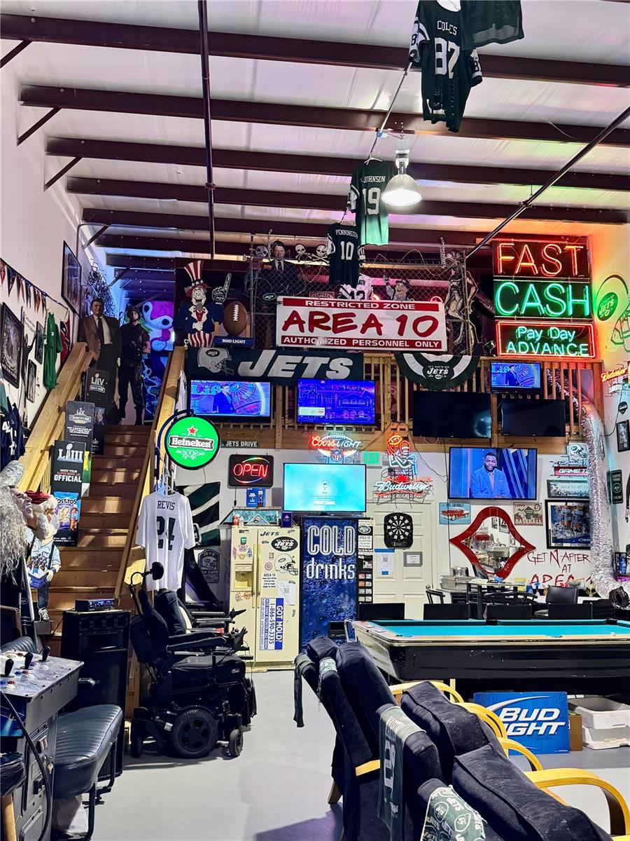 KNIGHTS TRAIL BUS SUITES BLDG B, NOKOMIS, FL, 34275