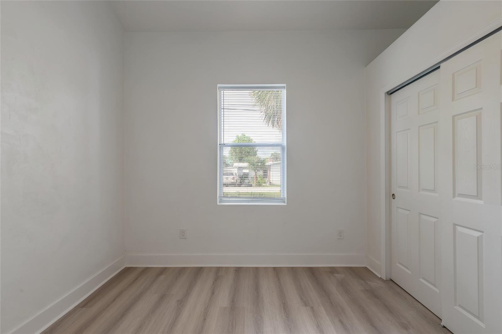 1147 HOLLY AVE, DAYTONA BEACH, FL, 32117