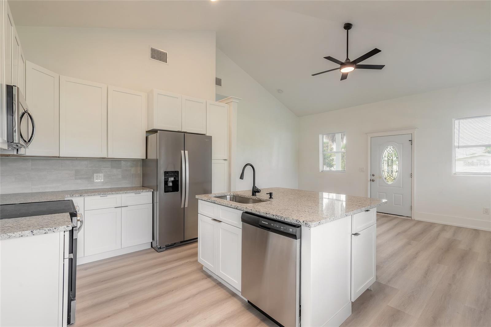 1147 HOLLY AVE, DAYTONA BEACH, FL, 32117