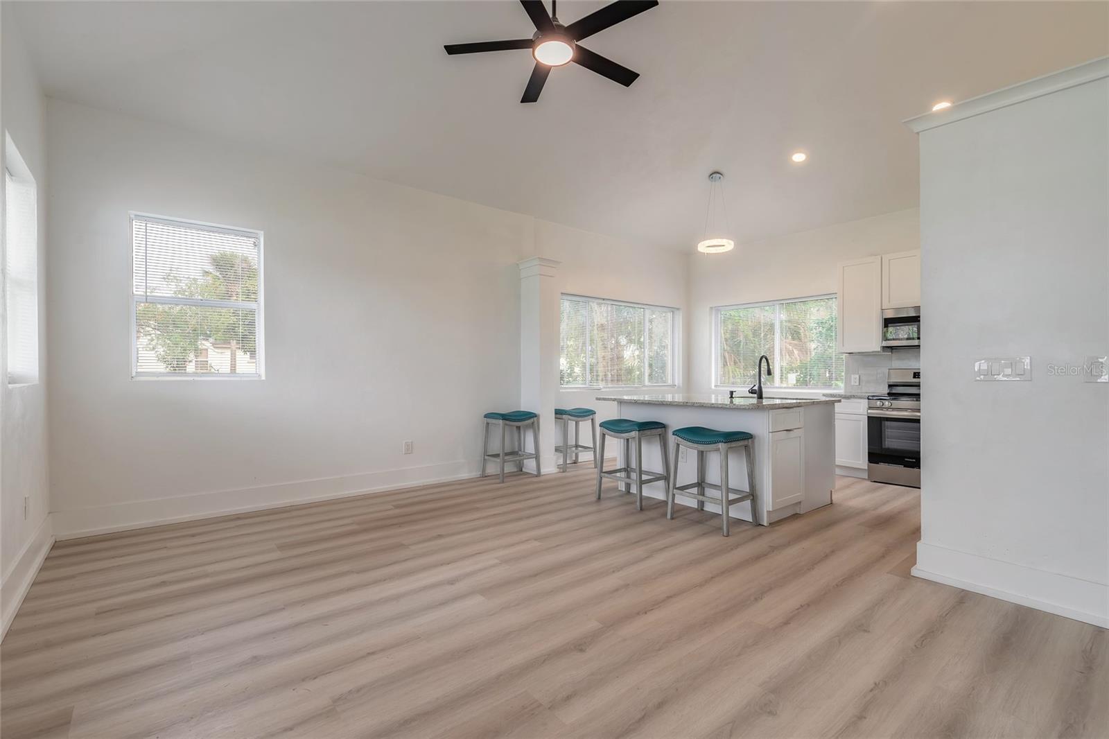 1147 HOLLY AVE, DAYTONA BEACH, FL, 32117