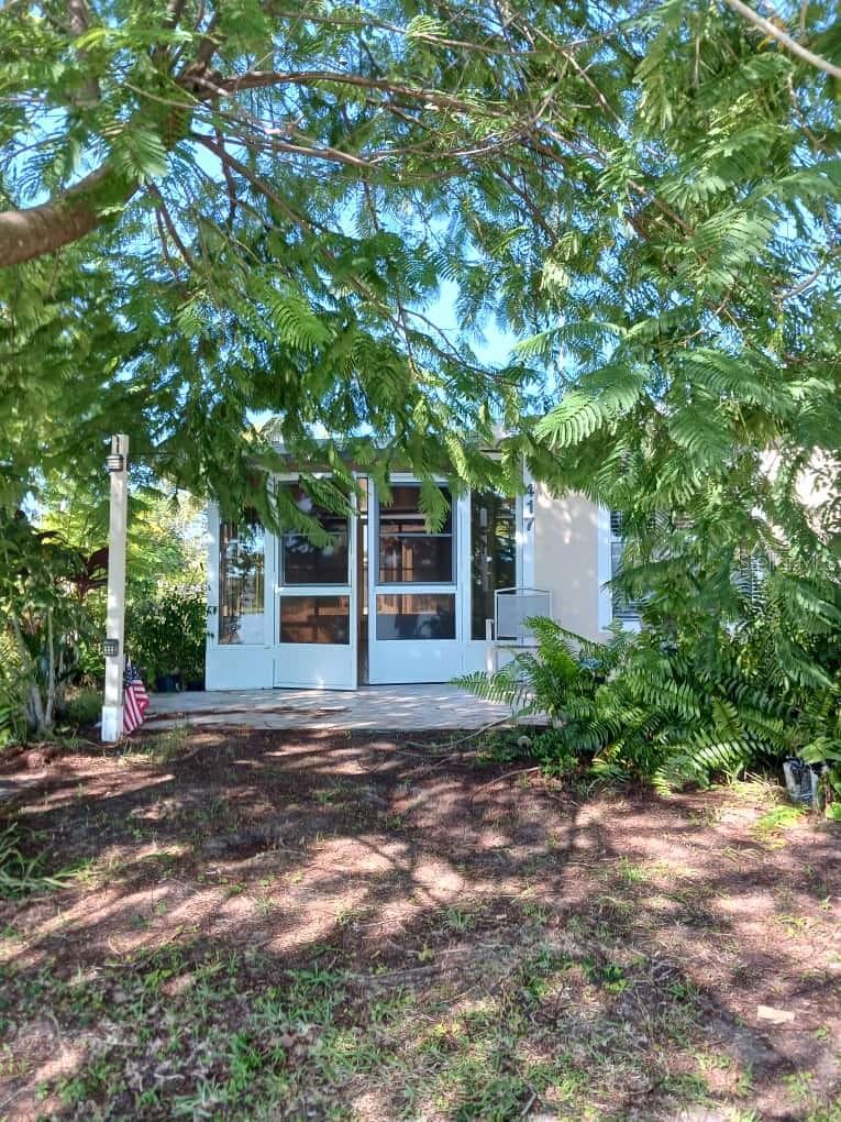 417 CLUB CIR, LAKESHORE, FL, 33854