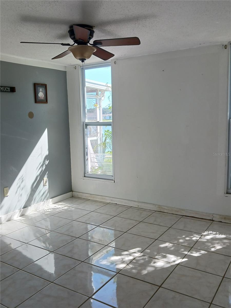 417 CLUB CIR, LAKESHORE, FL, 33854