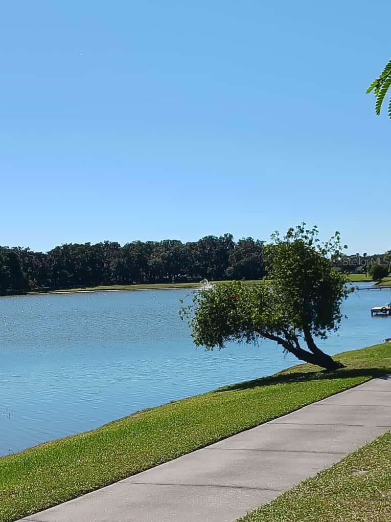 417 CLUB CIR, LAKESHORE, FL, 33854