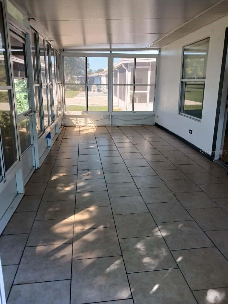 417 CLUB CIR, LAKESHORE, FL, 33854