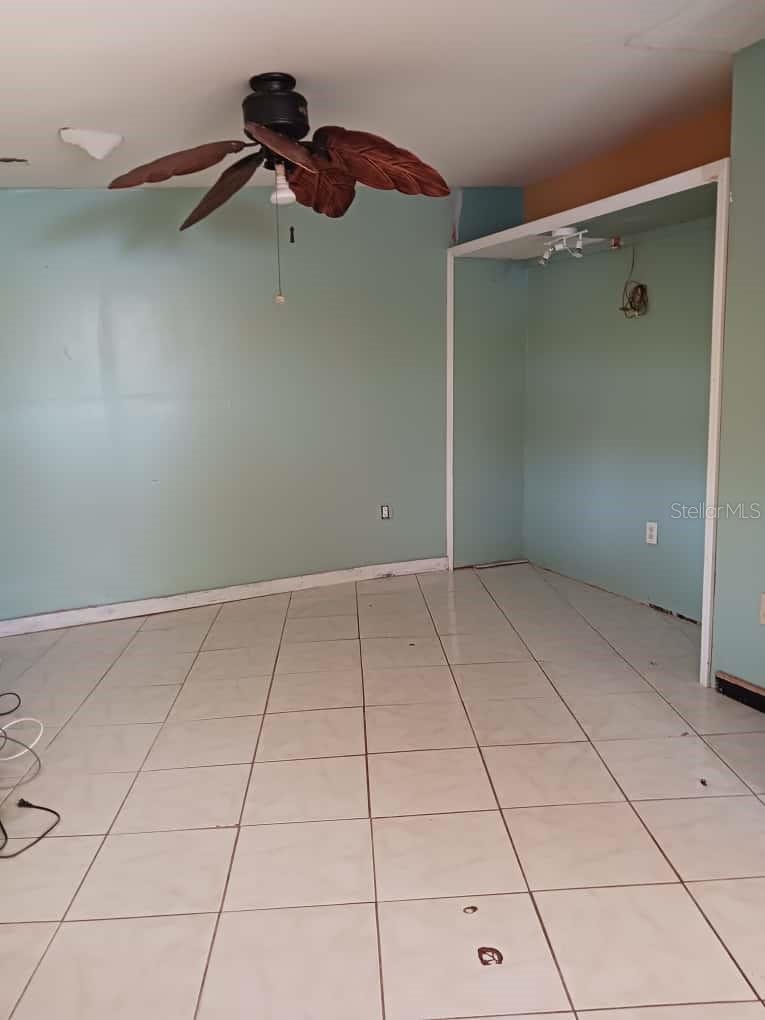 417 CLUB CIR, LAKESHORE, FL, 33854