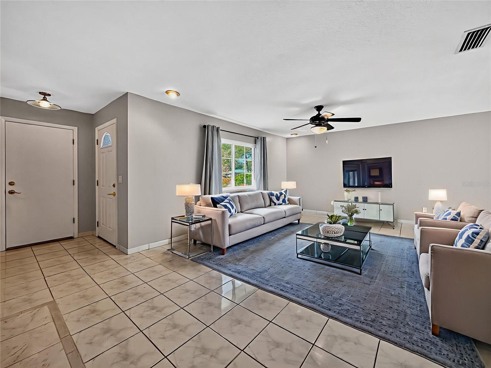 3729 CAPETOWN DR, ORLANDO, FL, 32817