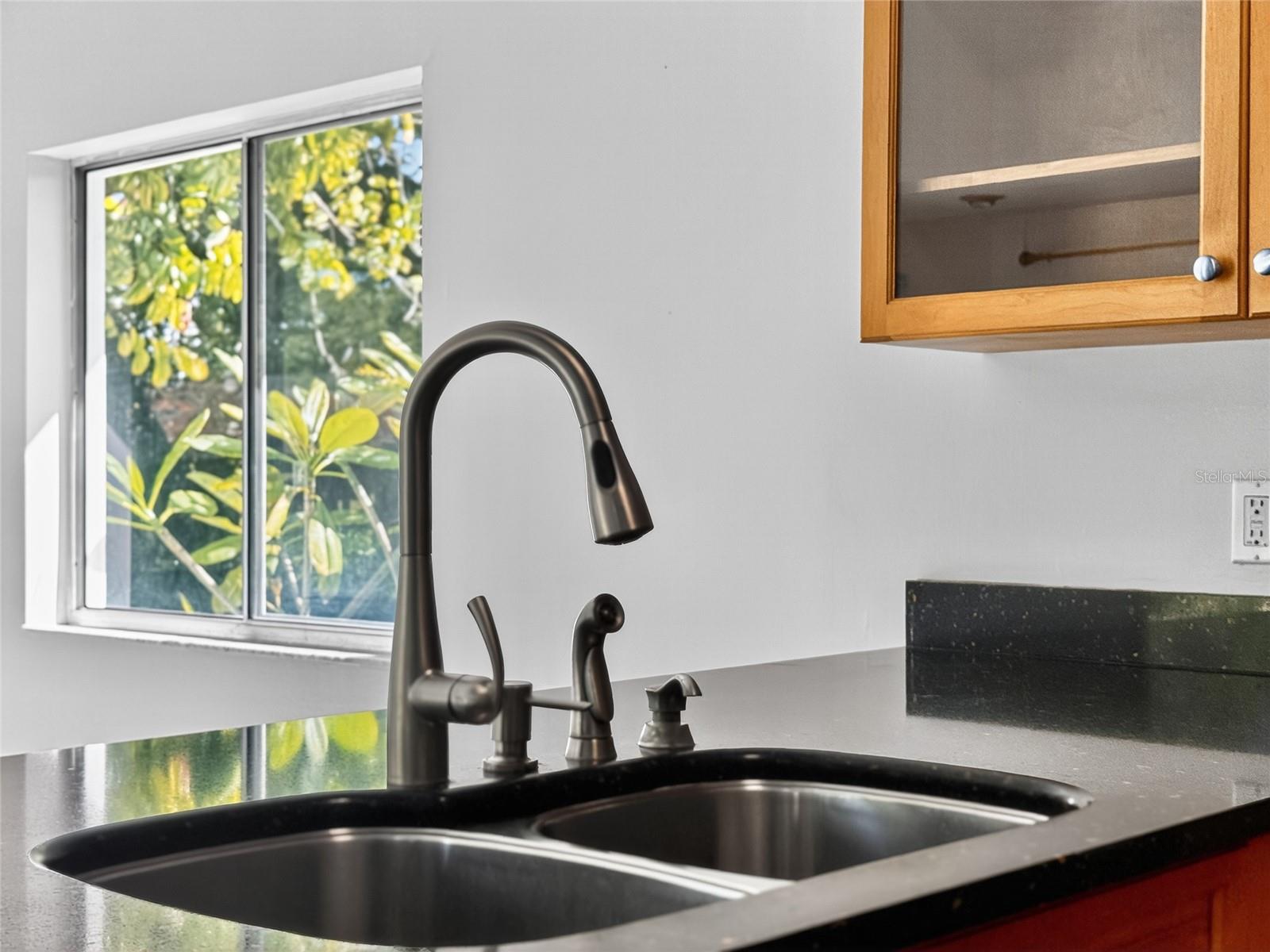 3729 CAPETOWN DR, ORLANDO, FL, 32817