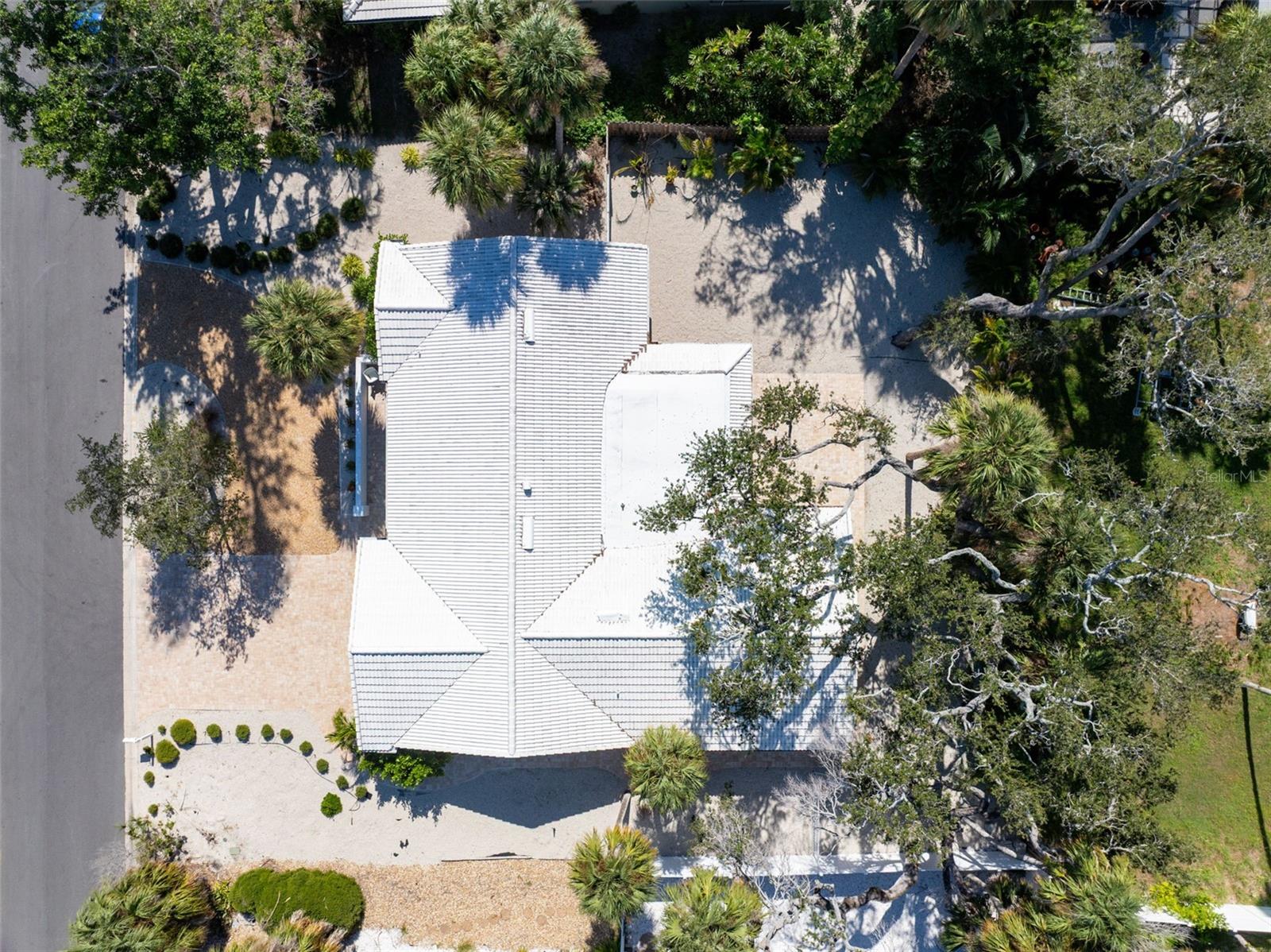 630 VENICE LN, SARASOTA, FL, 34242