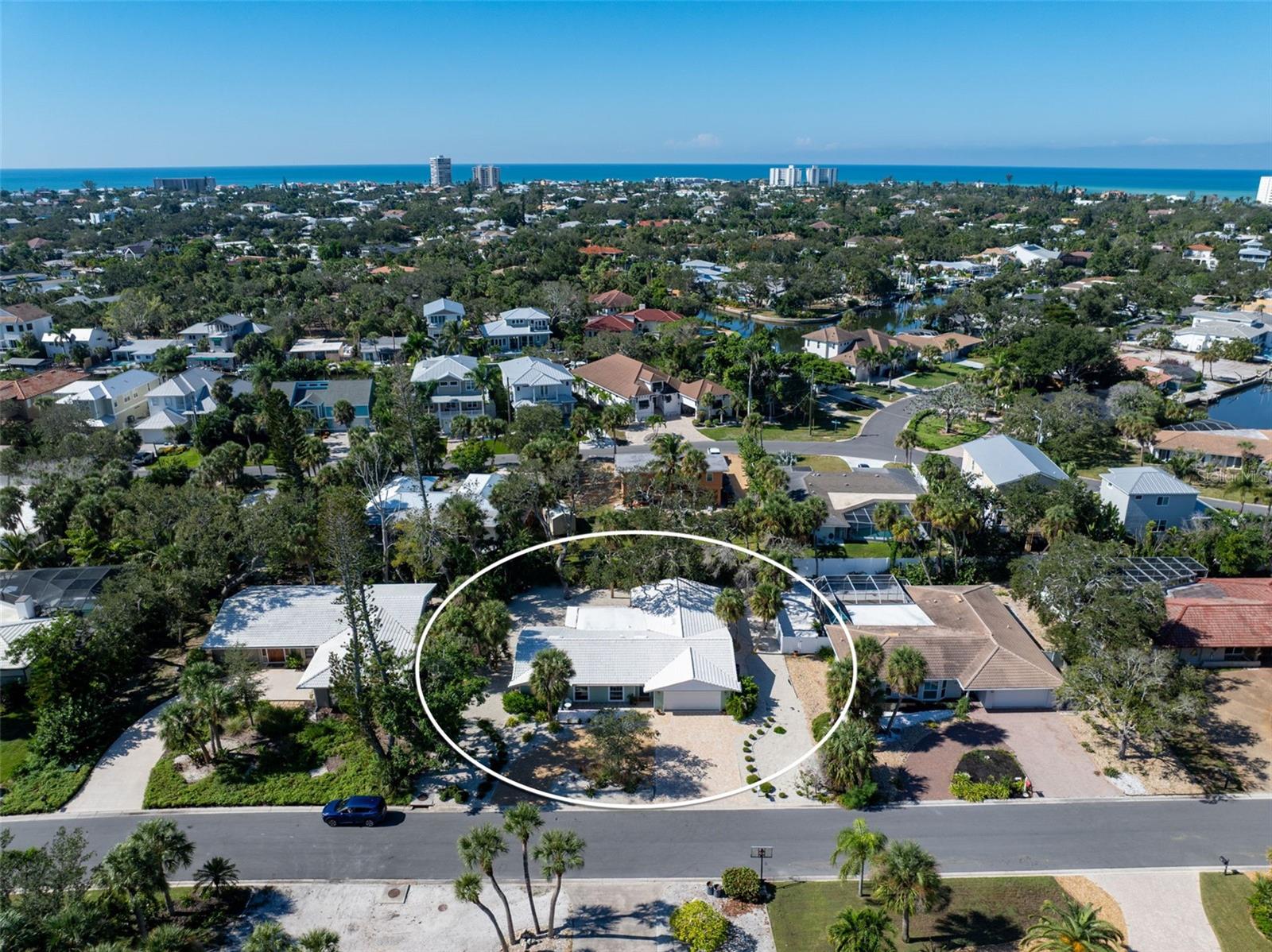 630 VENICE LN, SARASOTA, FL, 34242