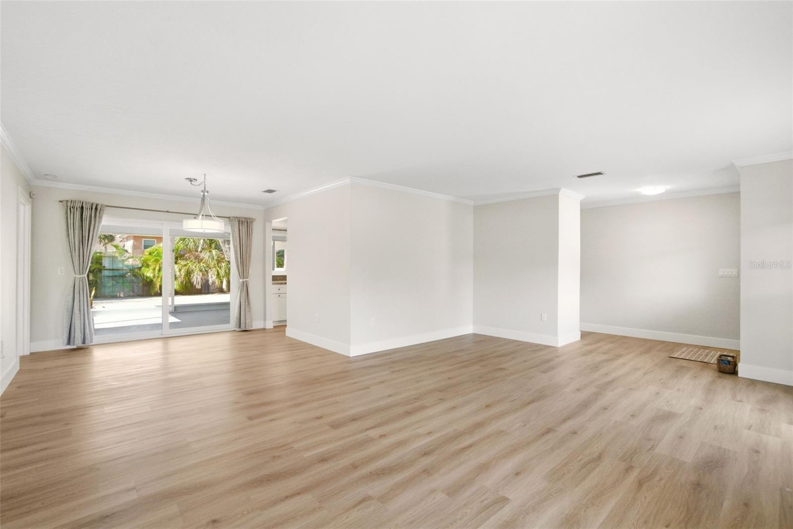 630 VENICE LN, SARASOTA, FL, 34242