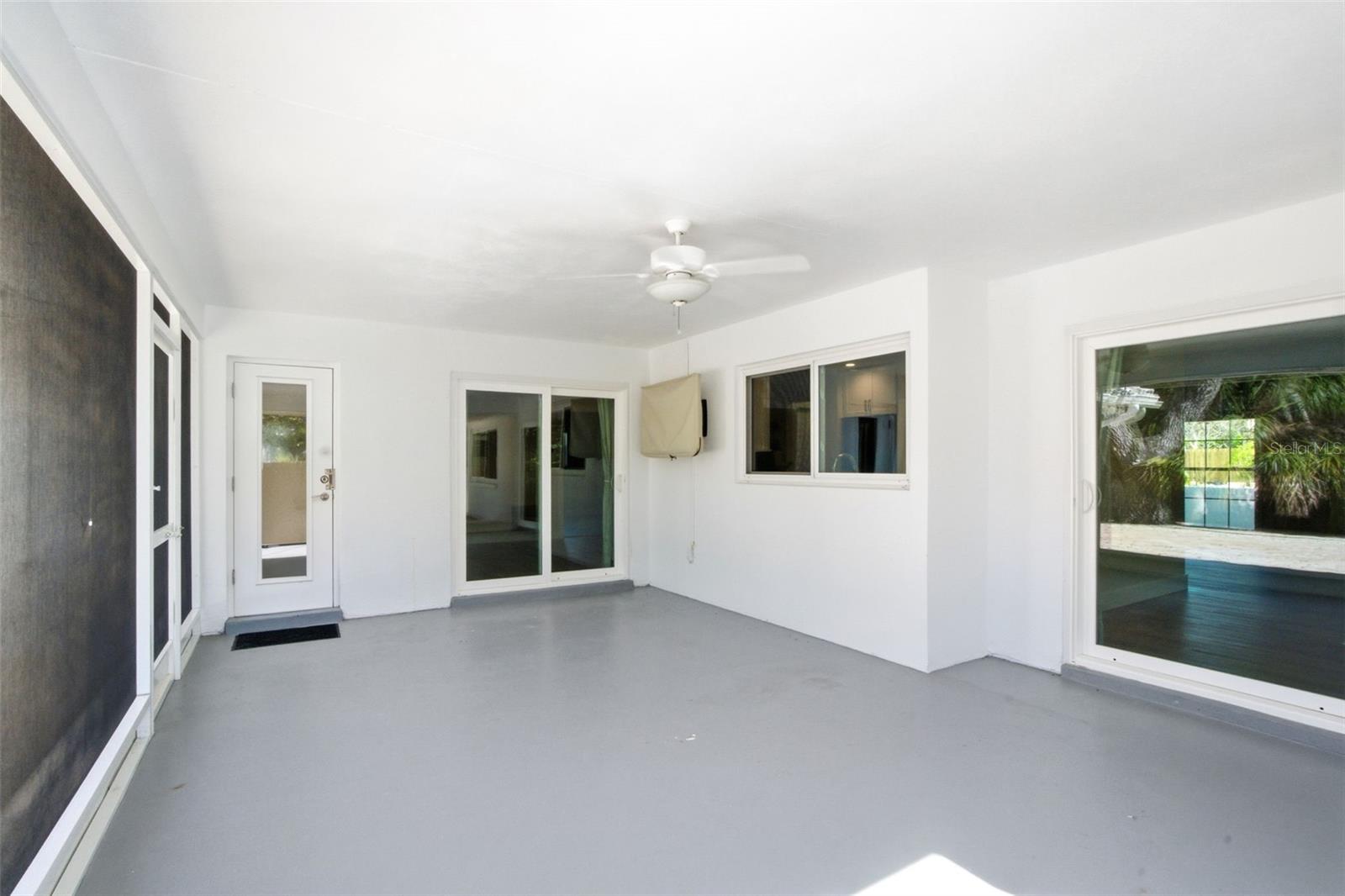 630 VENICE LN, SARASOTA, FL, 34242