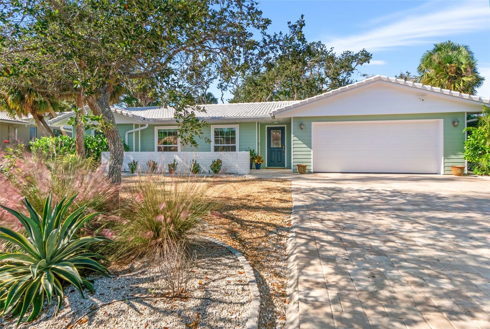 630 VENICE LN, SARASOTA, FL, 34242