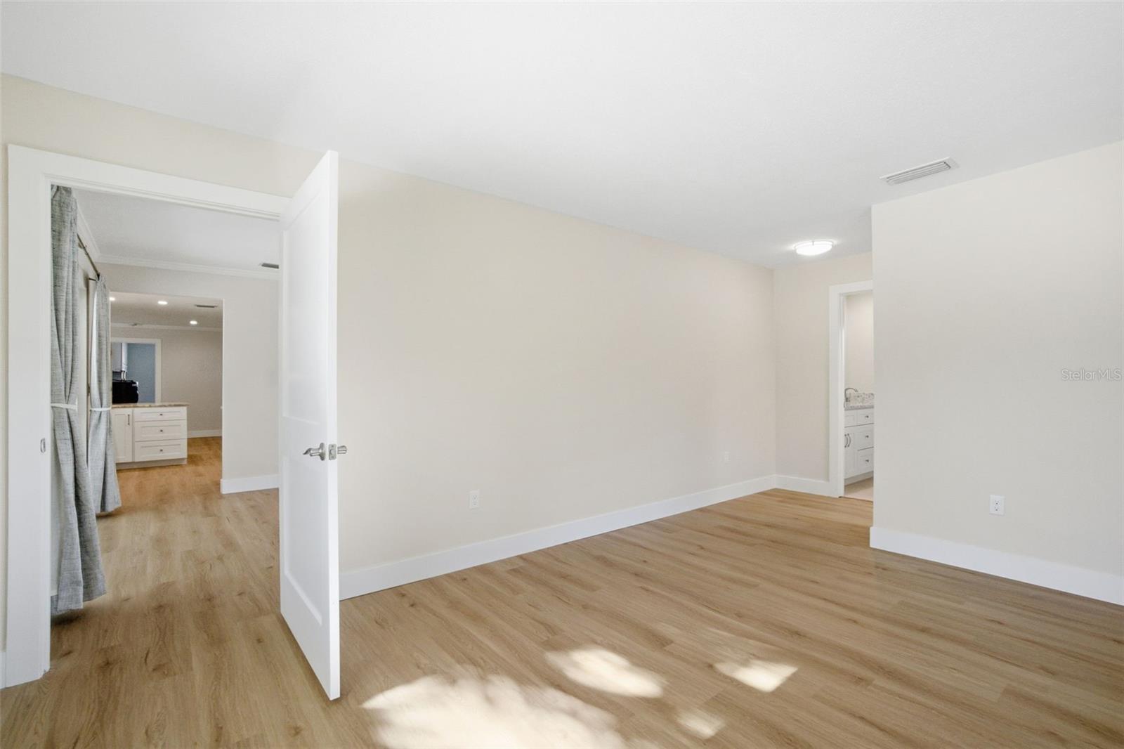 630 VENICE LN, SARASOTA, FL, 34242