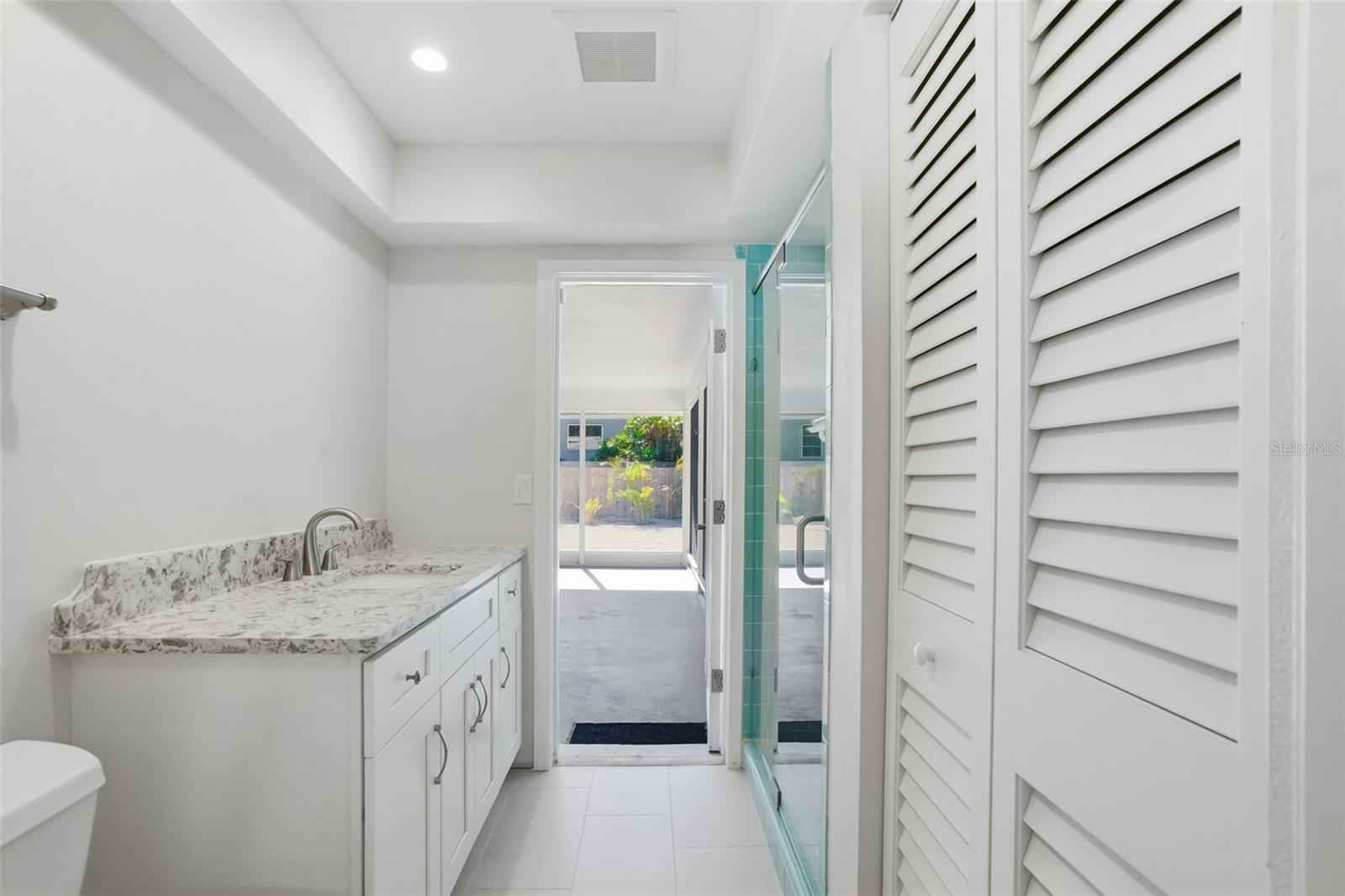 630 VENICE LN, SARASOTA, FL, 34242