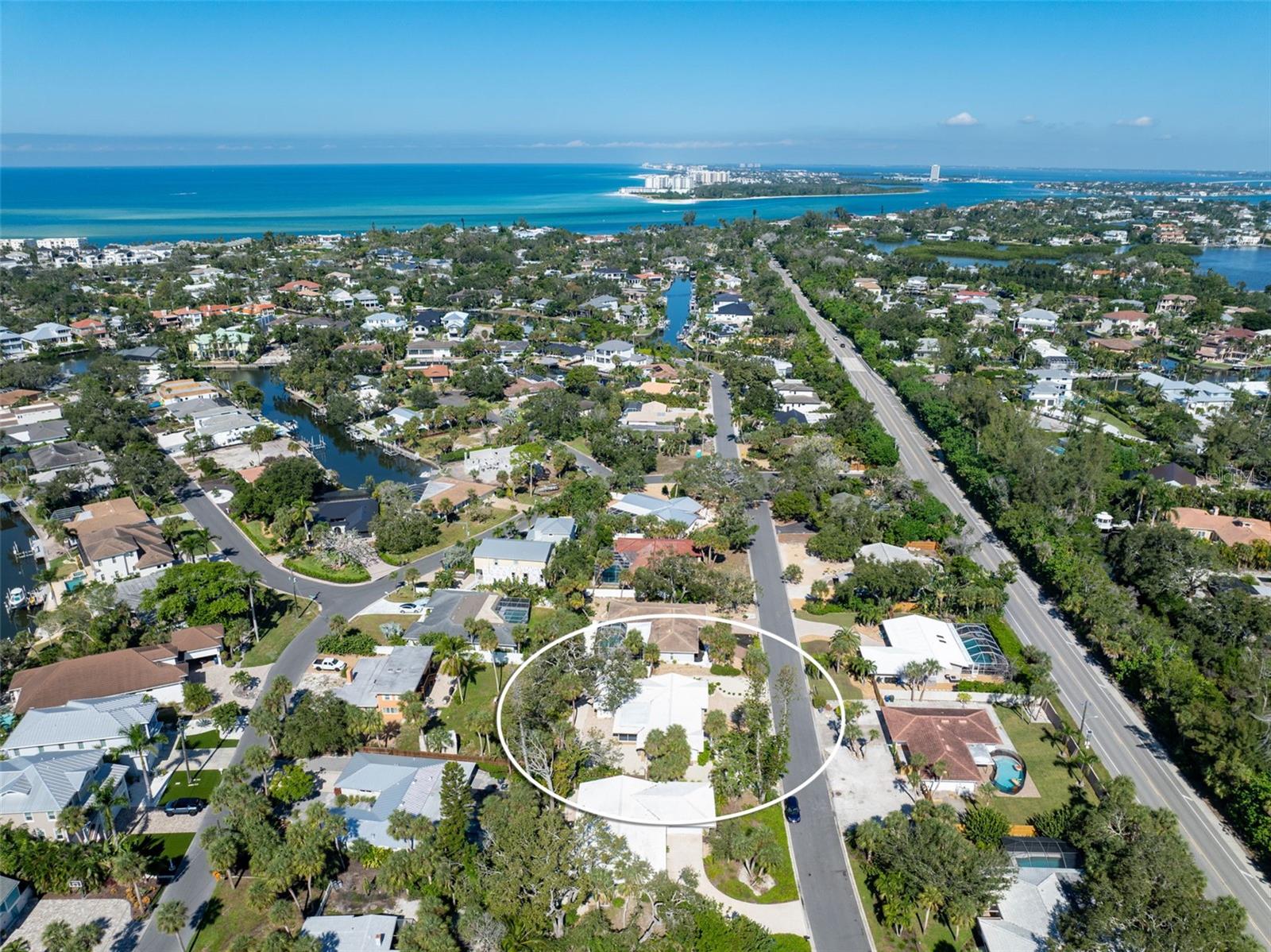 630 VENICE LN, SARASOTA, FL, 34242