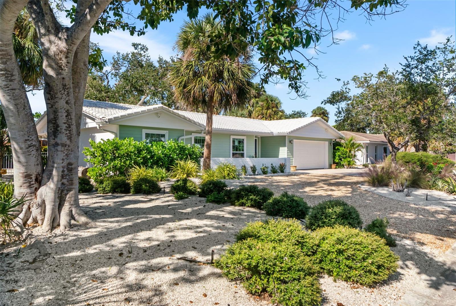 630 VENICE LN, SARASOTA, FL, 34242