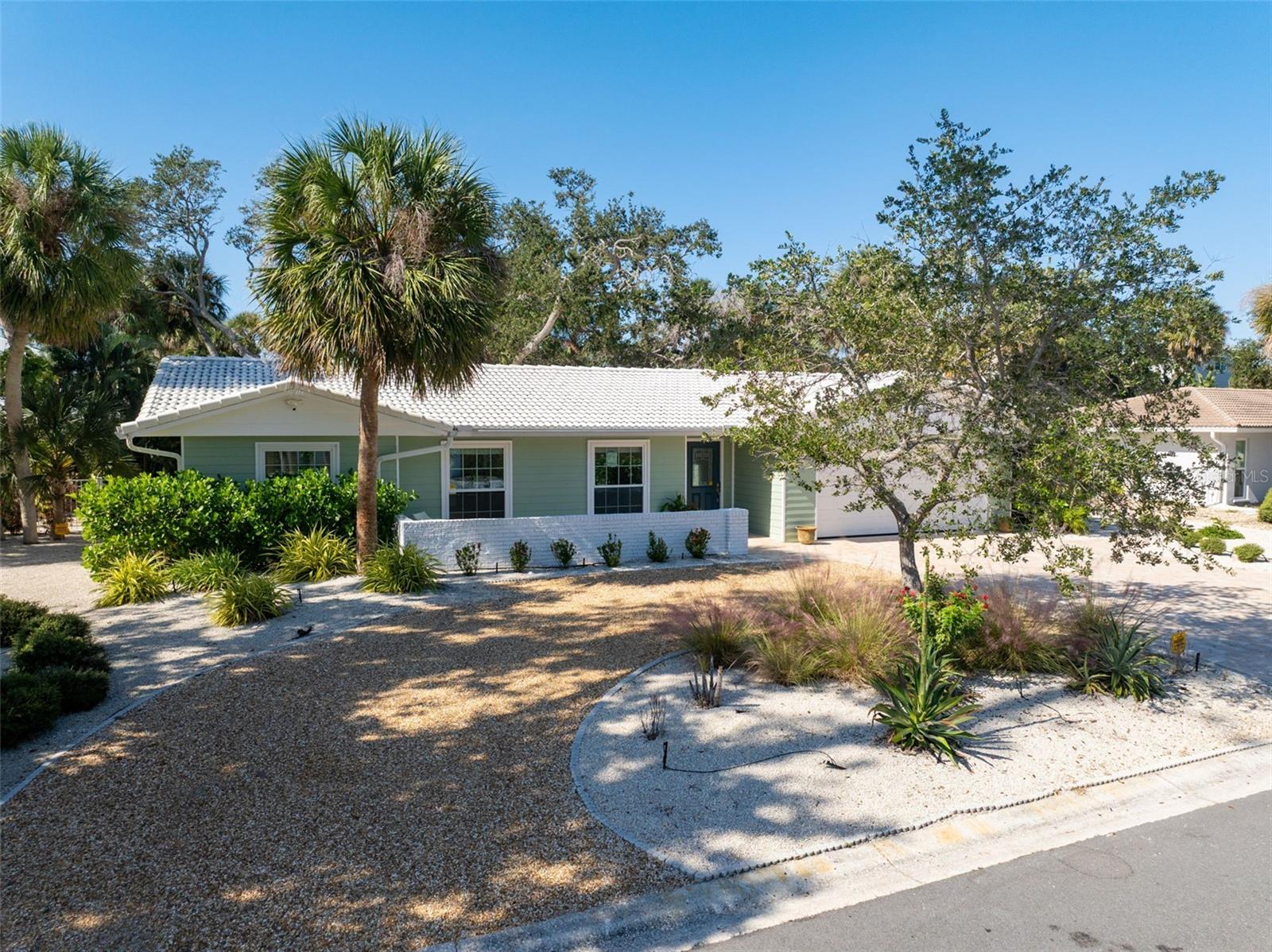 630 VENICE LN, SARASOTA, FL, 34242