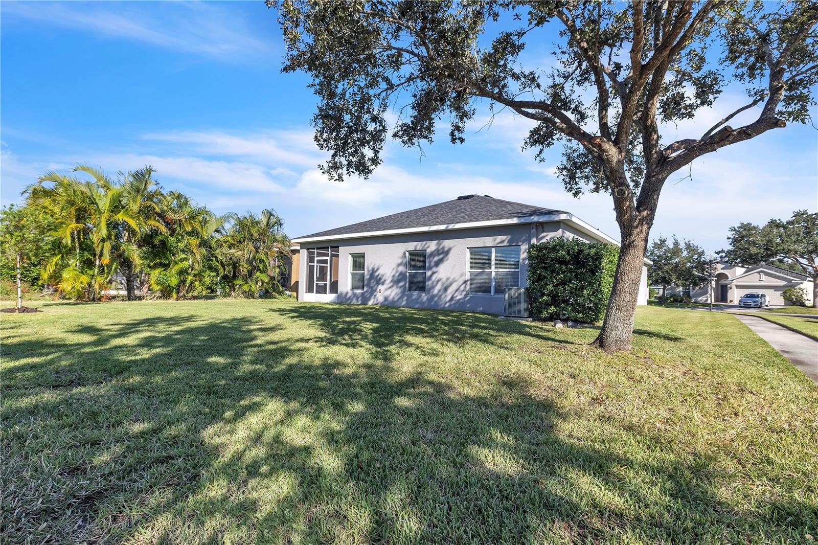 714 GRIFFEN HEIGHTS CT, RUSKIN, FL, 33570