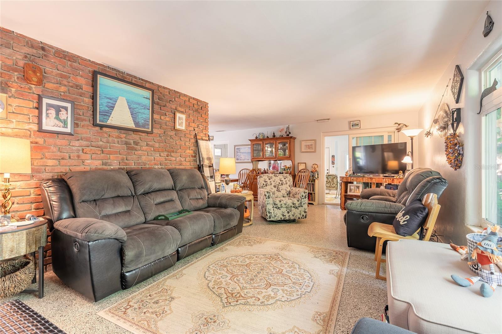 2111 WILLOW OAK DR, EDGEWATER, FL, 32141