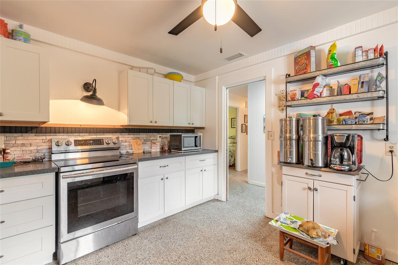 2111 WILLOW OAK DR, EDGEWATER, FL, 32141