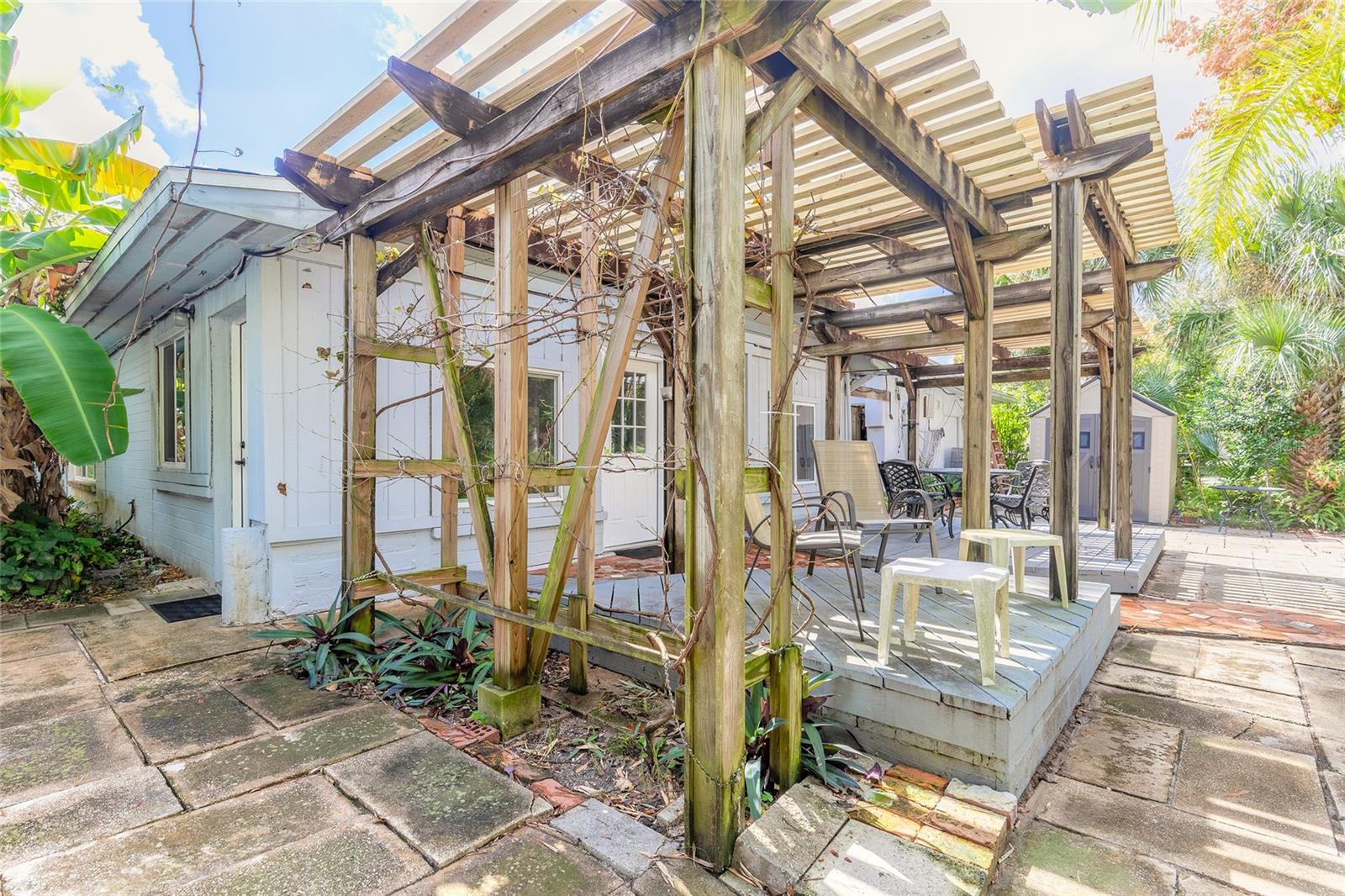 2111 WILLOW OAK DR, EDGEWATER, FL, 32141