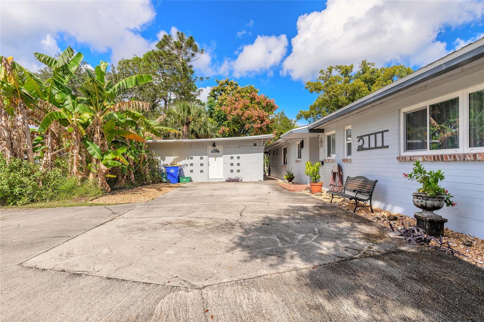 2111 WILLOW OAK DR, EDGEWATER, FL, 32141