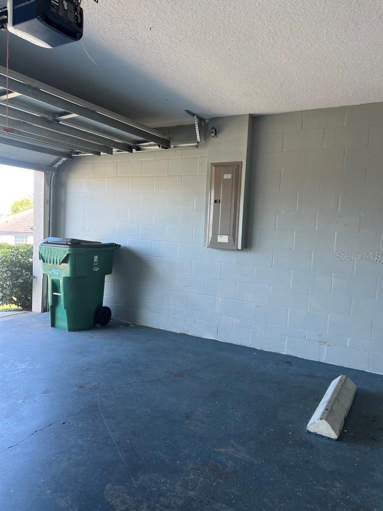 7632 MERCHANTVILLE CIR, ZEPHYRHILLS, FL, 33540