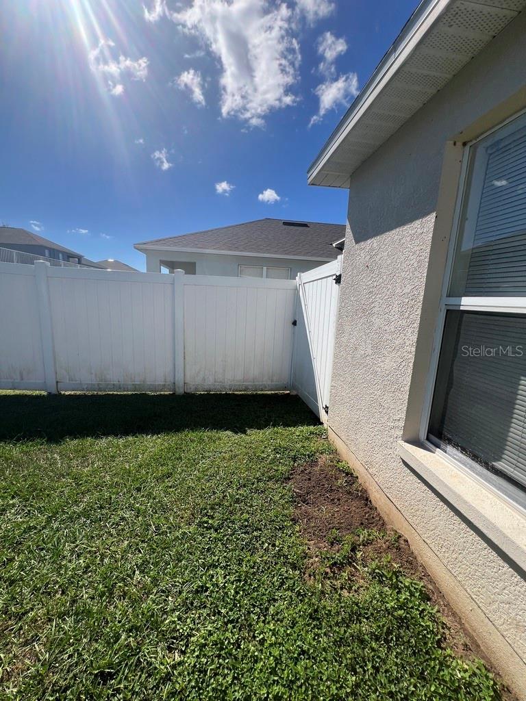 7632 MERCHANTVILLE CIR, ZEPHYRHILLS, FL, 33540