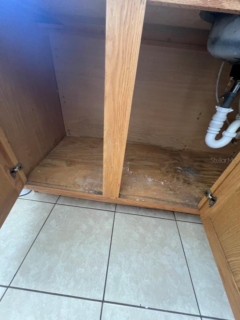 7632 MERCHANTVILLE CIR, ZEPHYRHILLS, FL, 33540