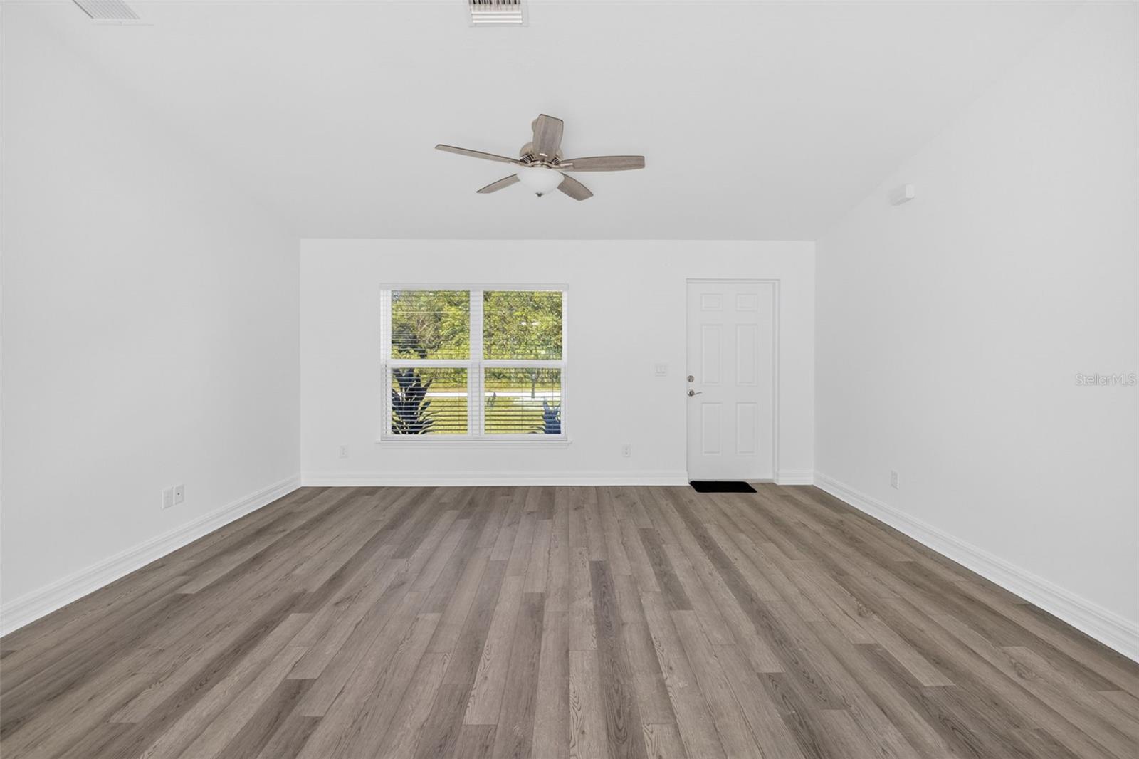 1617 NE 7TH AVE, CAPE CORAL, FL, 33909