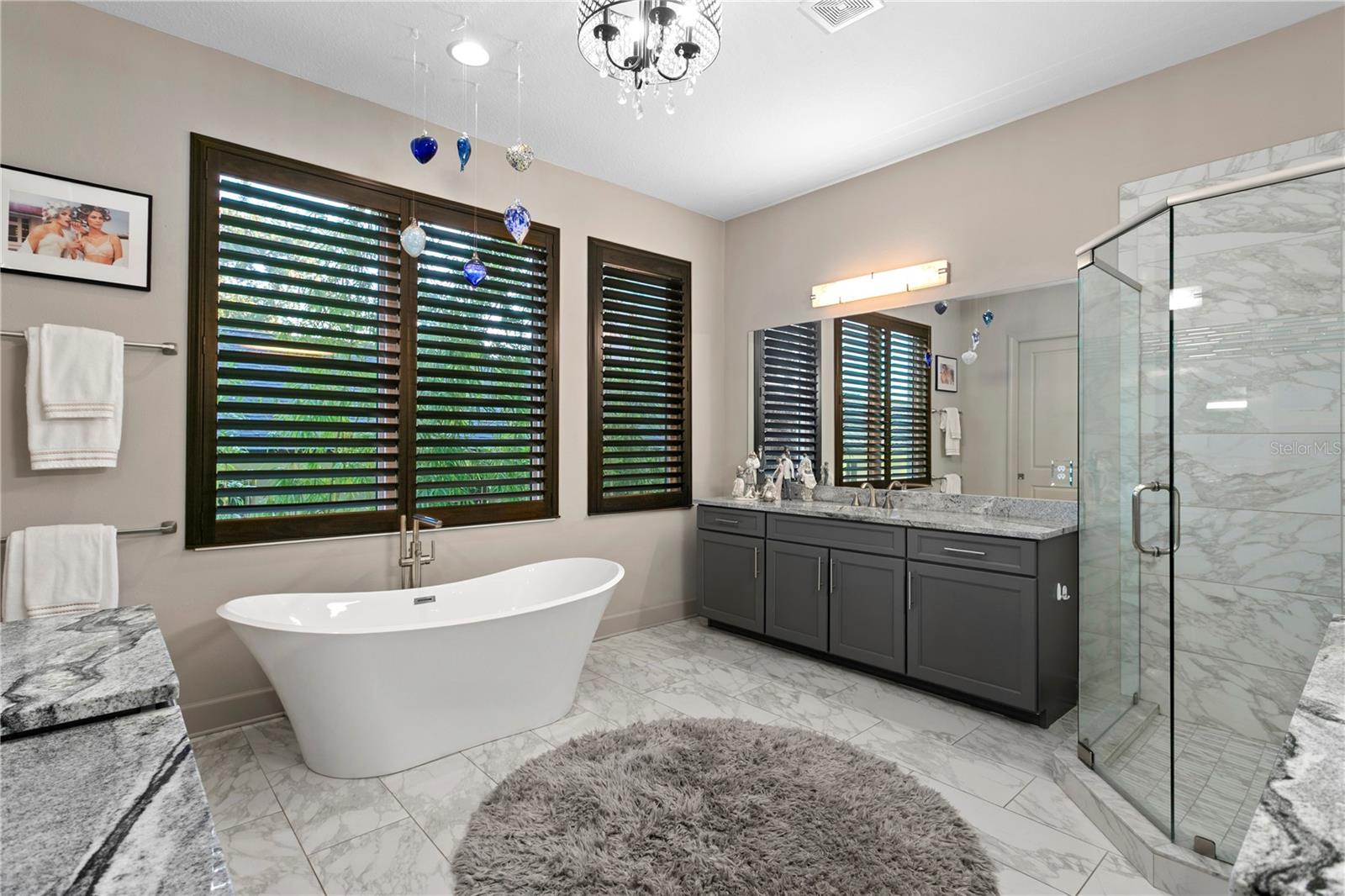 153 5TH AVE NE, ST PETERSBURG, FL, 33701