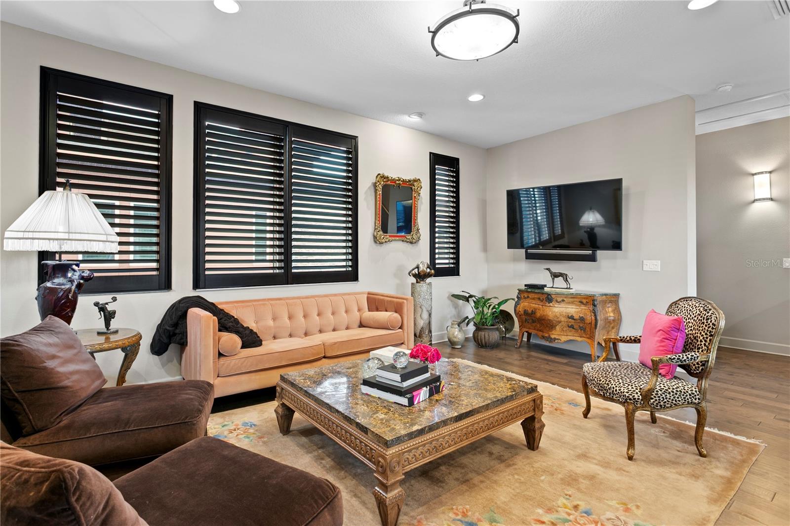 153 5TH AVE NE, ST PETERSBURG, FL, 33701