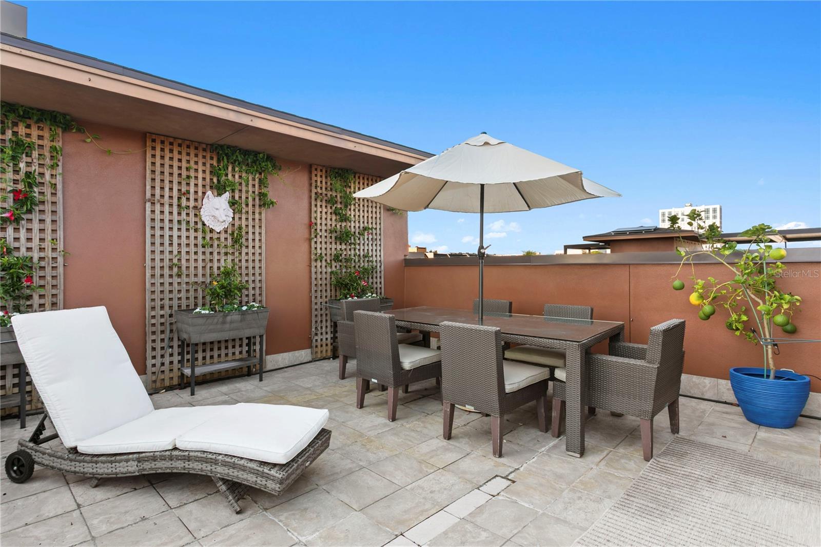 153 5TH AVE NE, ST PETERSBURG, FL, 33701