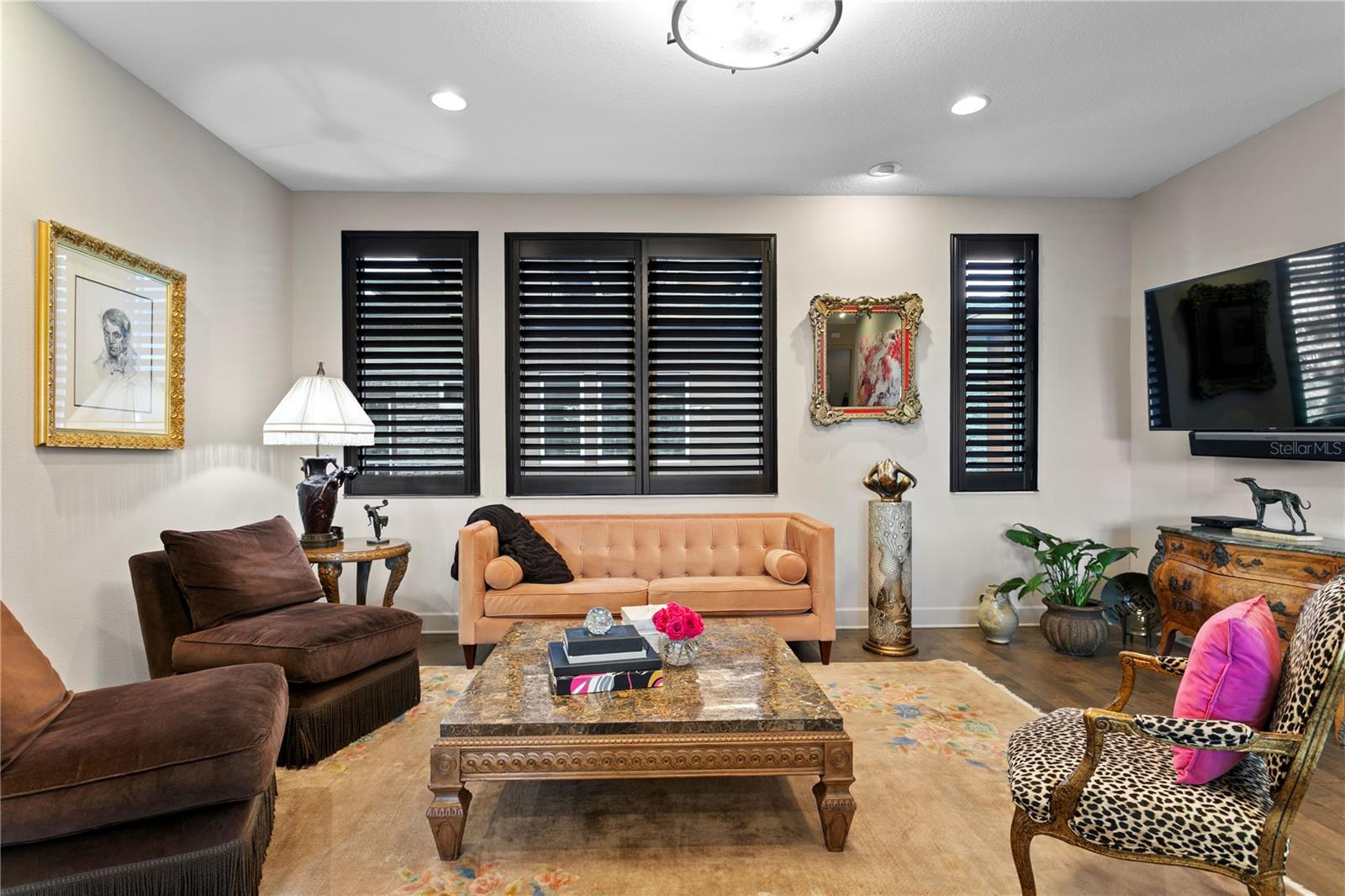 153 5TH AVE NE, ST PETERSBURG, FL, 33701