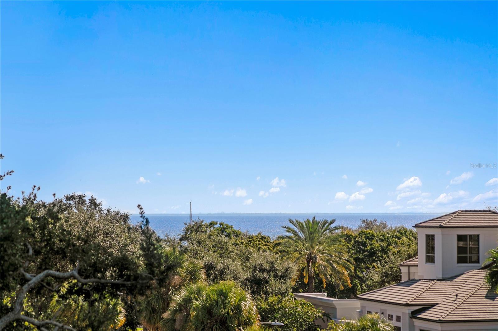 153 5TH AVE NE, ST PETERSBURG, FL, 33701