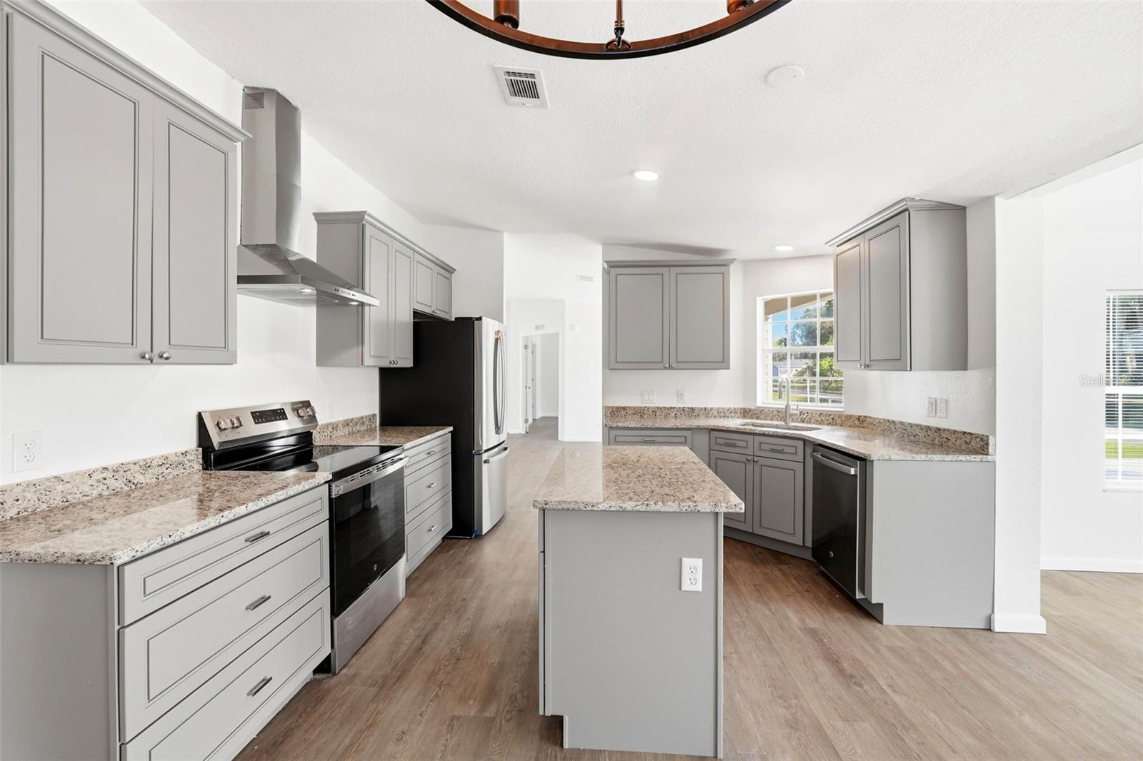 5180 LEXINGTON CIR, WILDWOOD, FL, 34785