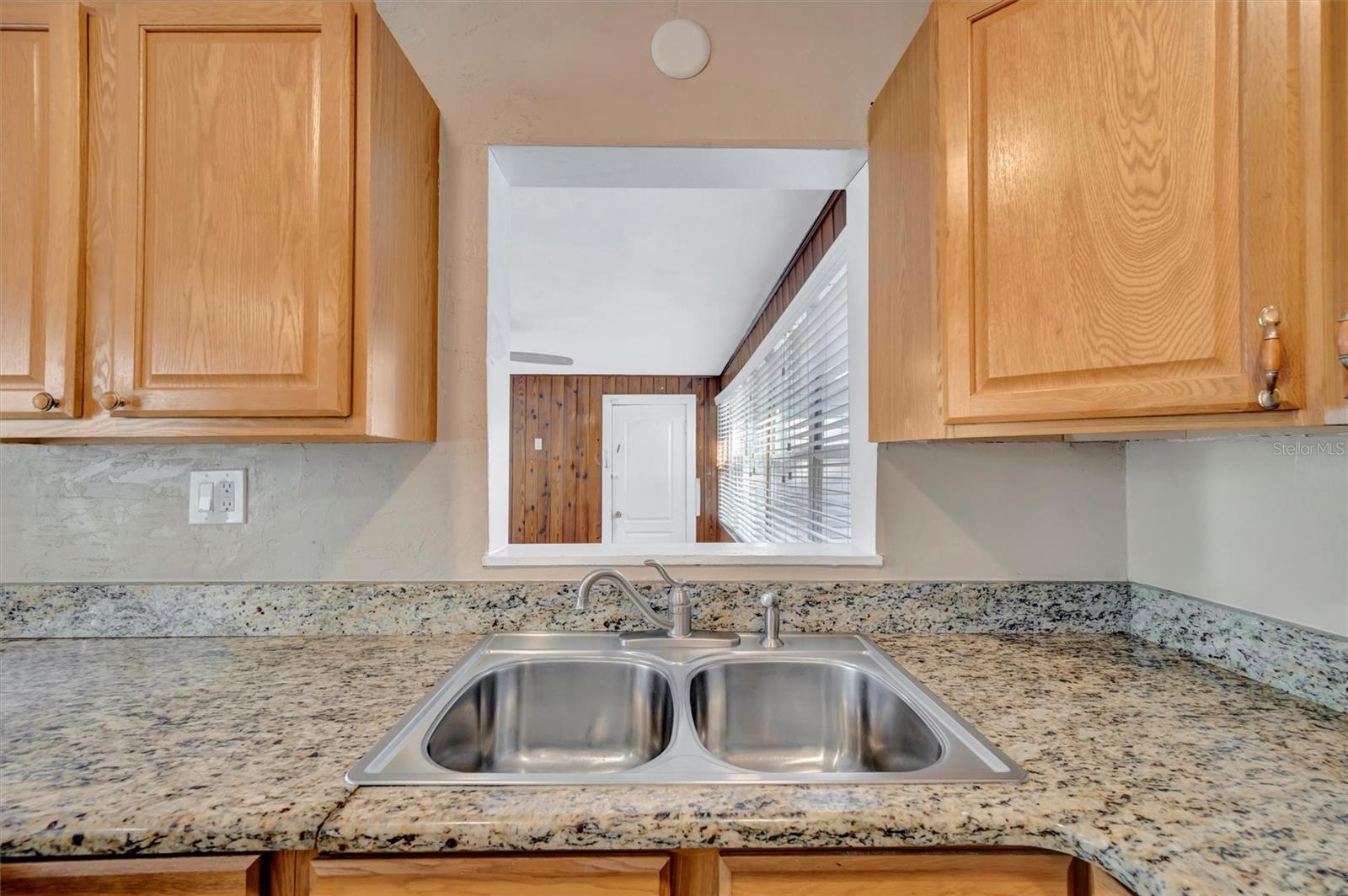 4063 2ND AVE S, ST PETERSBURG, FL, 33711