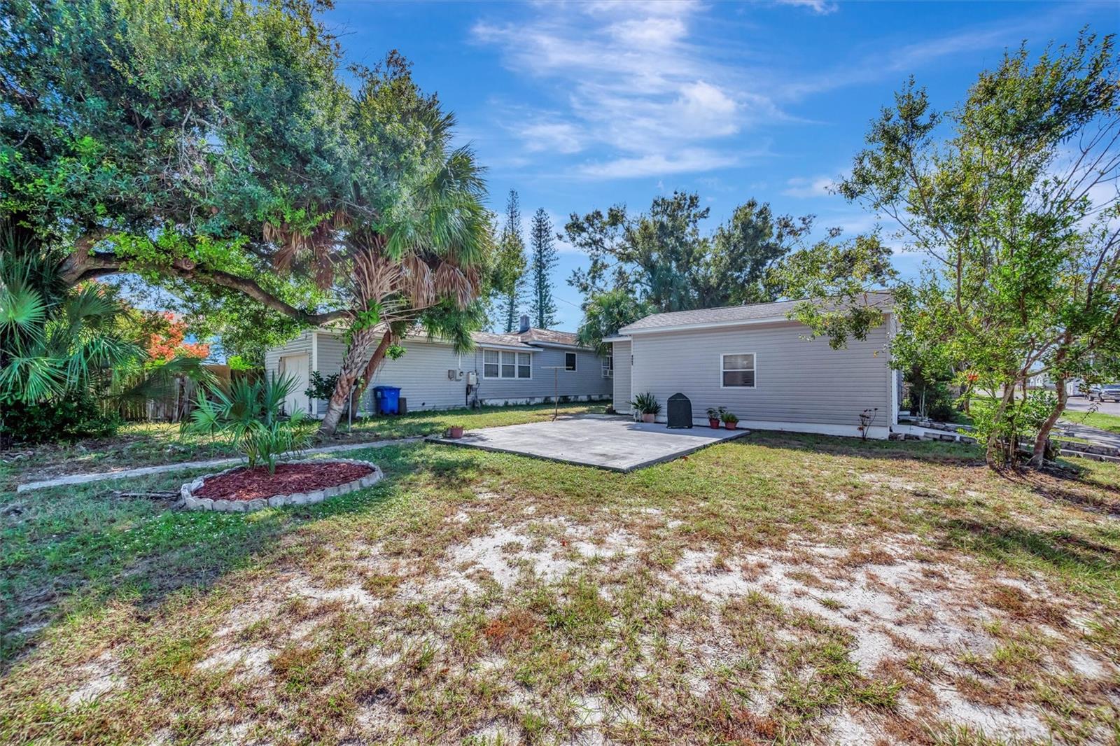 4063 2ND AVE S, ST PETERSBURG, FL, 33711