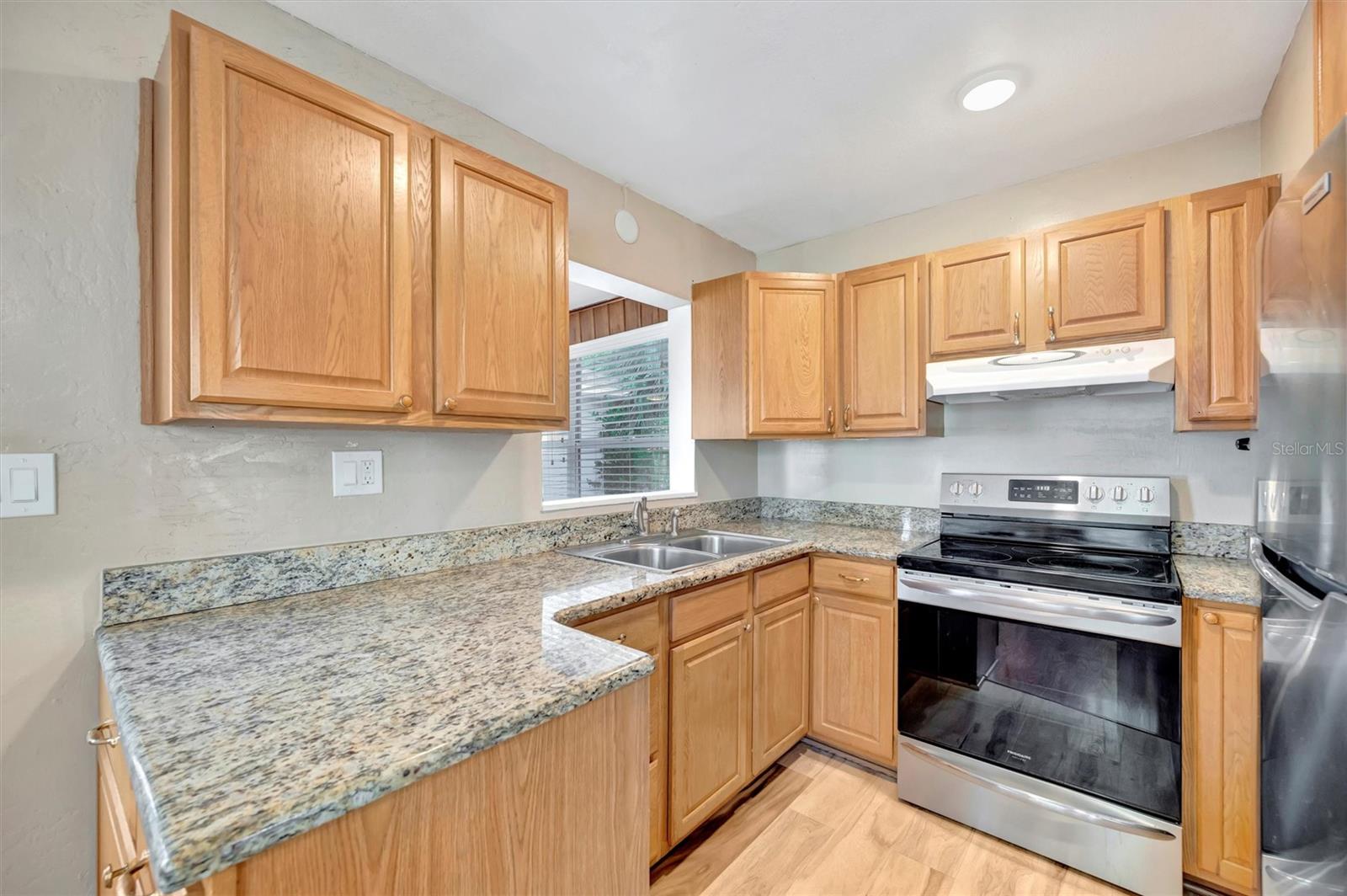 4063 2ND AVE S, ST PETERSBURG, FL, 33711