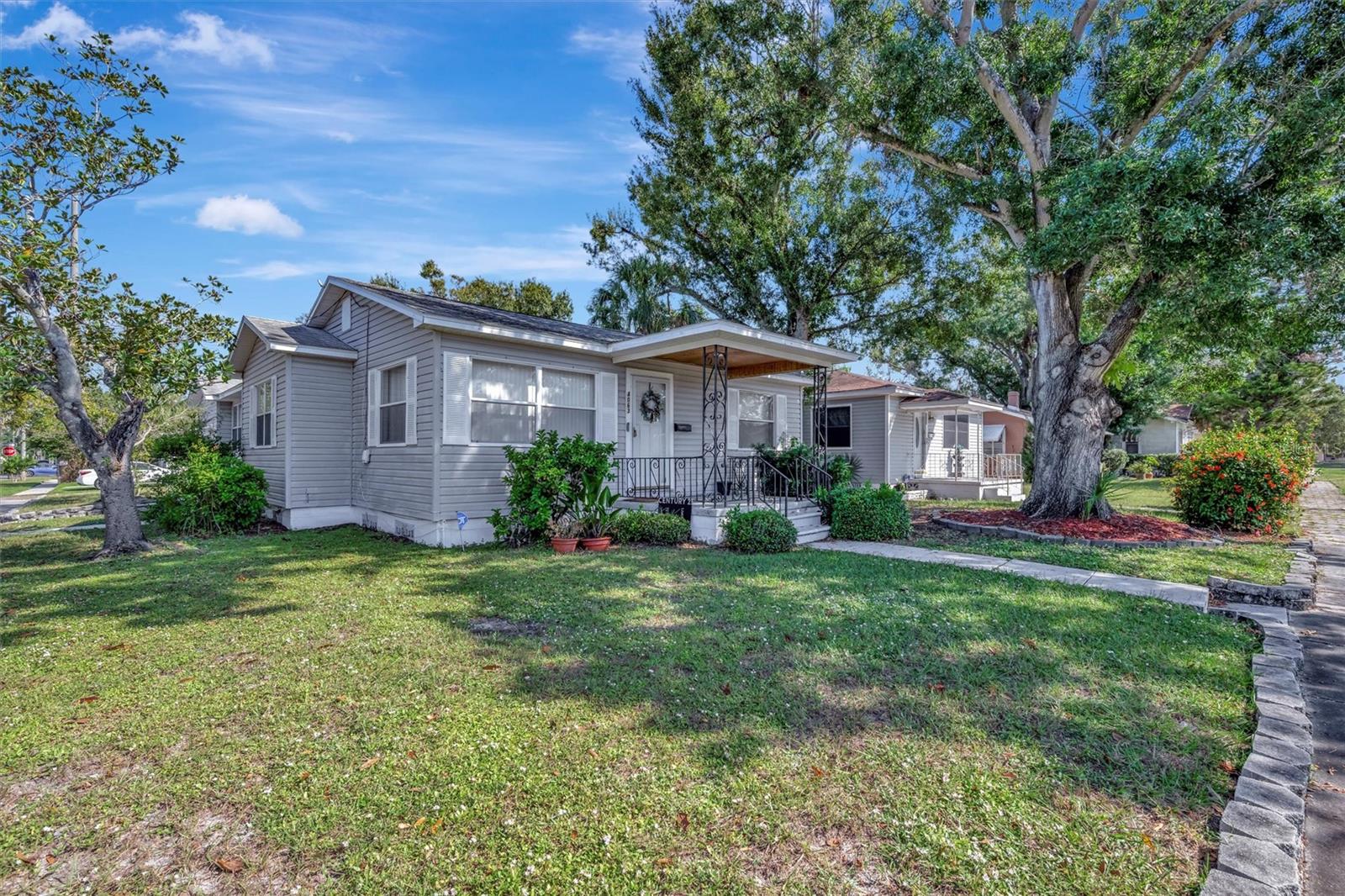 4063 2ND AVE S, ST PETERSBURG, FL, 33711