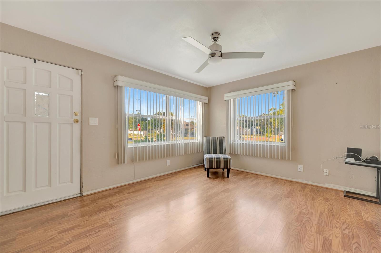 4063 2ND AVE S, ST PETERSBURG, FL, 33711