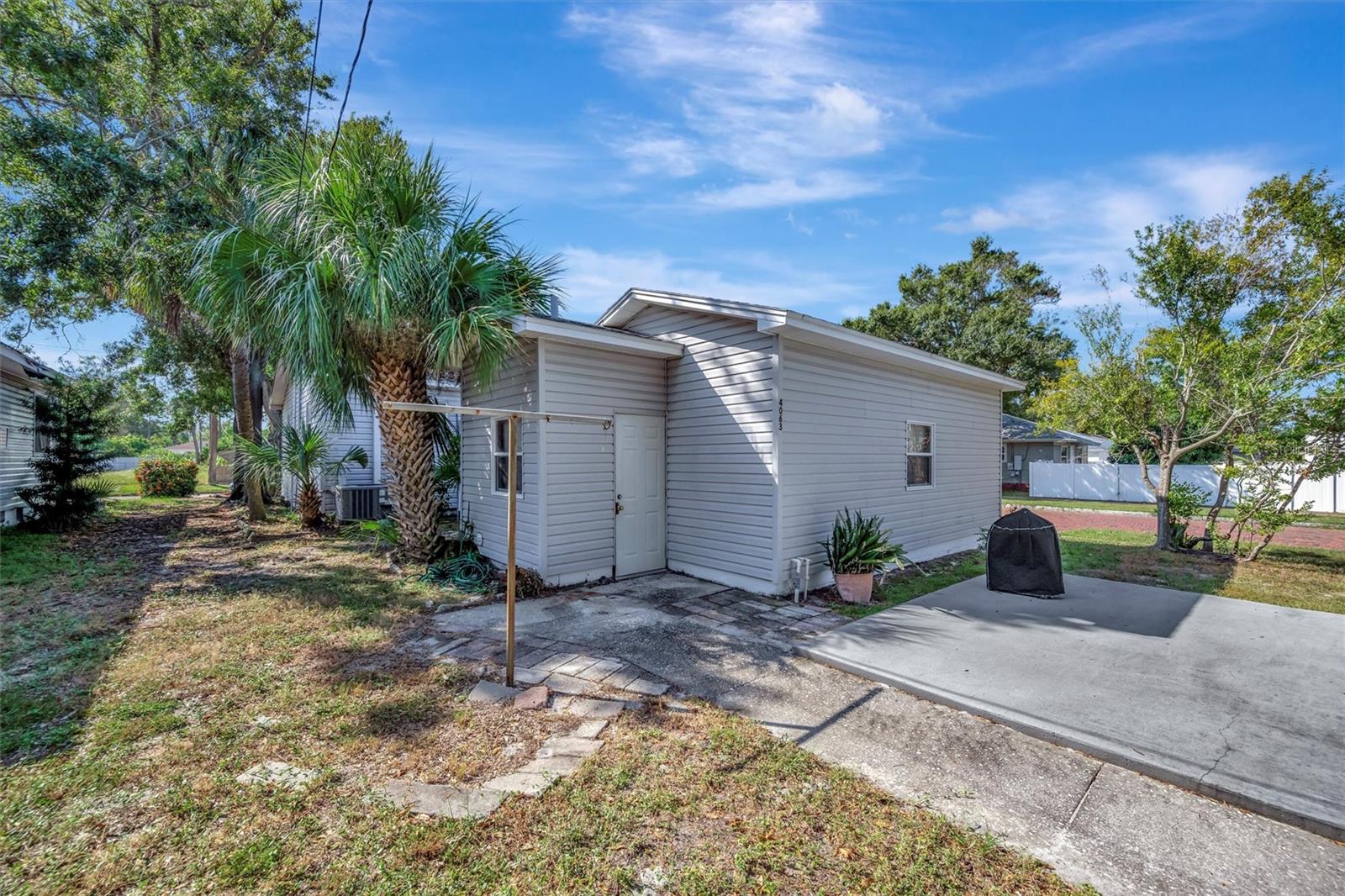 4063 2ND AVE S, ST PETERSBURG, FL, 33711