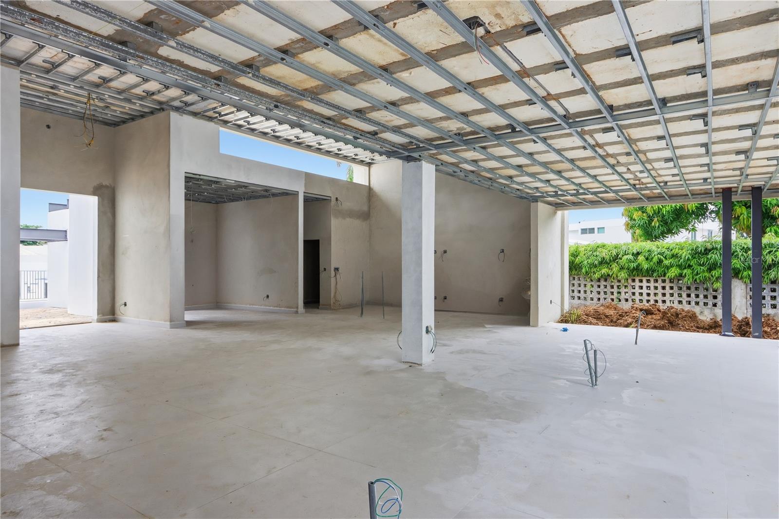 PR9116960 Property Photo