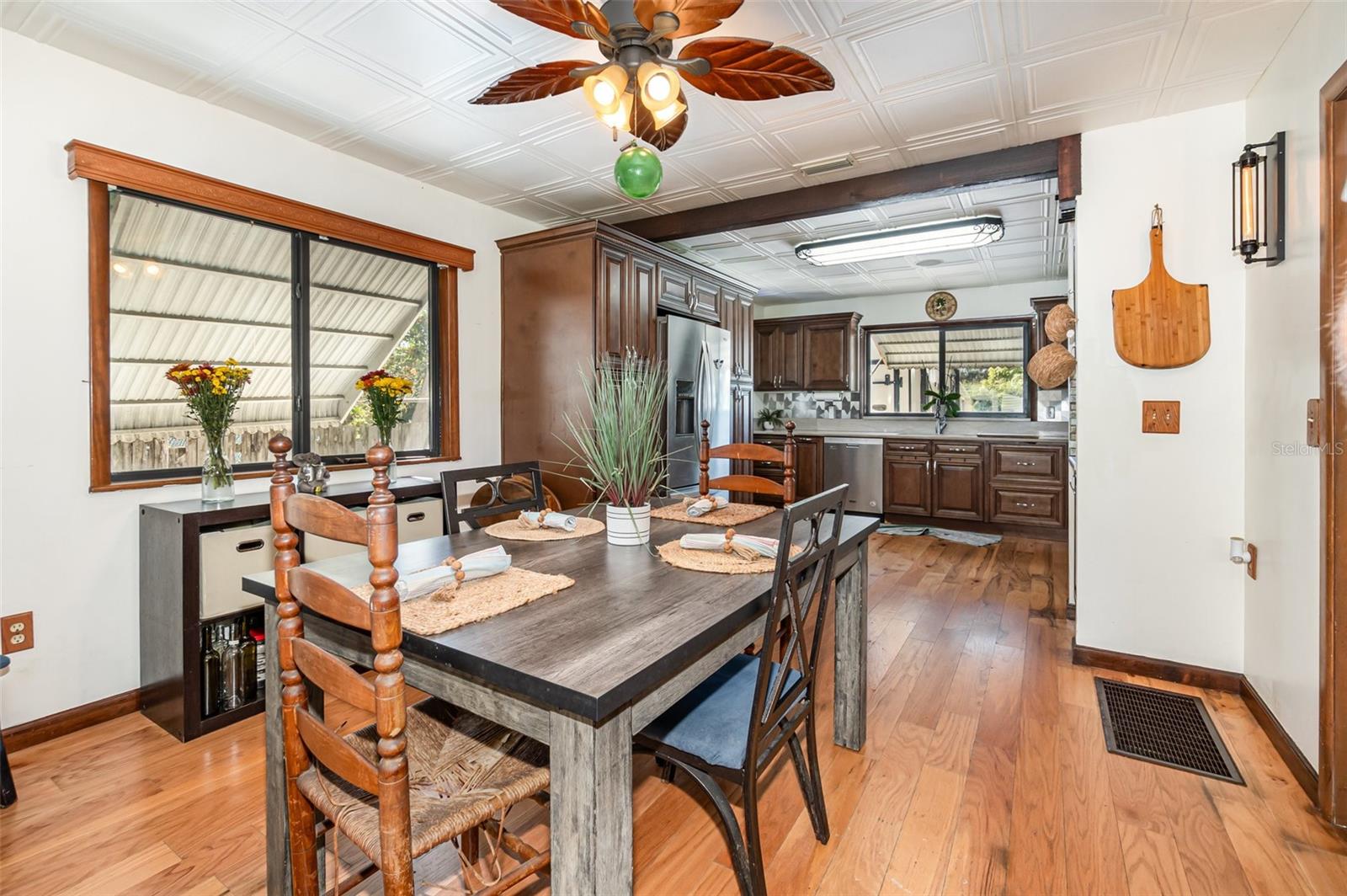 2154 LAKE CHRISTIE DR, ORLANDO, FL, 32809